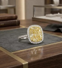 4.20Ct Cushion Cut Natural Yellow Sapphire Di...