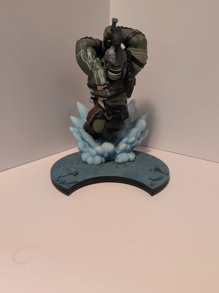 Thor Ragnarok Q-Fig Max Vs Hulk - Marvel Avengers Gladiator Quantum Mechanix Foto 2 de 4