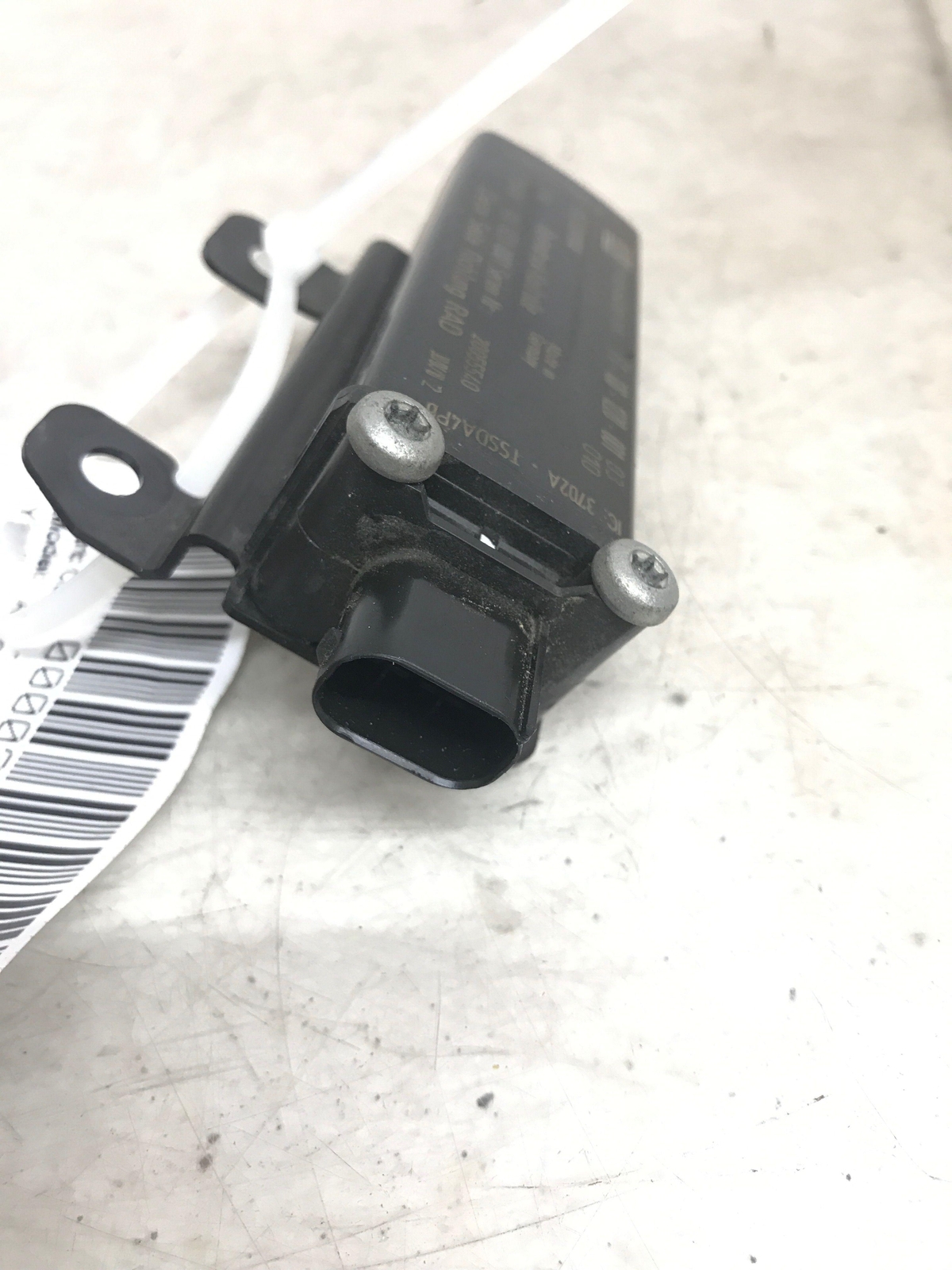 ASTON MARTIN RAPIDE TIRE PRESSURE MONITORING SYSTEM SENSOR MODULE F11001220001