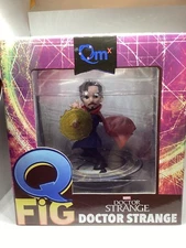 Loot Crate Dr. Strange Q-Fig Figure Doctor Strange Avengers Marvel Figure
