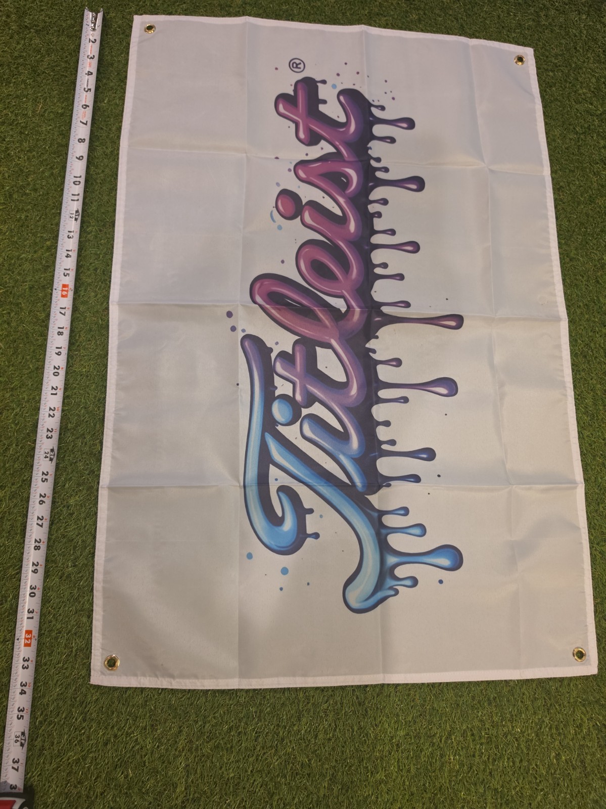 Titleist Banner