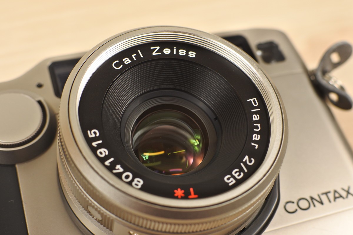Contax G2 Film Camera + Carl Zeiss Planar T 35mm F2 Lens from
