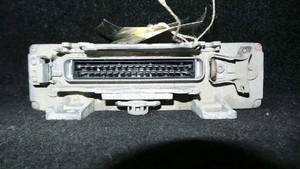 BOSCH - 0265101018 - 0055452132 - 085 ECU-MOTORSTEUERGERÄT UCE MOTORSTEUERGERÄT