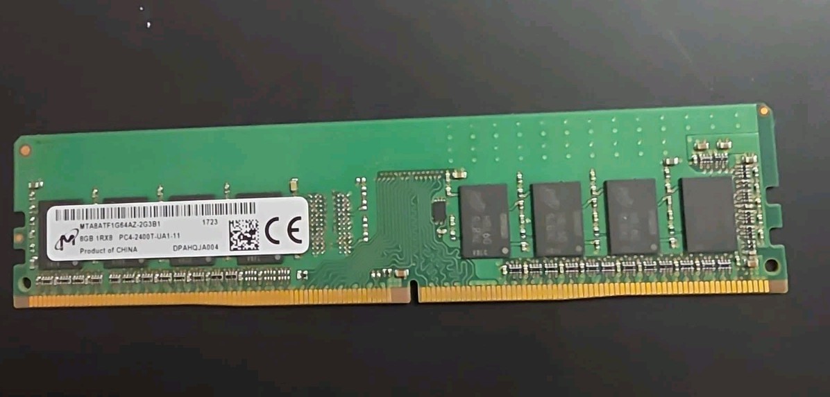 Micron 8GB DDR4 RAM PC4-2400T 2400MHz Desktop DIMM MTA8ATF1G64AZ-2G3B1