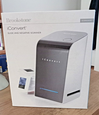 Brookstone iConvert Slide & Negative Scanner 35mm Film Photo Converter NEW