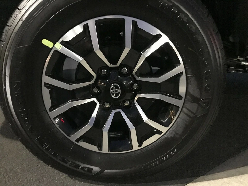 Tapa central original OEM 2020-2022 Toyota Tacoma TRD Sport 16" 17" P/N 4260B-04090 Foto 4 de 4