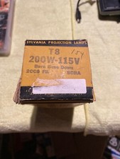 VINTAGE New G E PROJECTOR LAMP 200W 120 Volt T 8 2ccs Fil. Free Shipping NOS