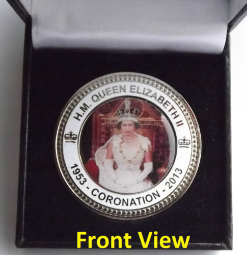 HM Queen Elizabeth II Coronation 1953 - 2013 Collectors Coin In Presentation Box - Zdjęcie 1 z 2