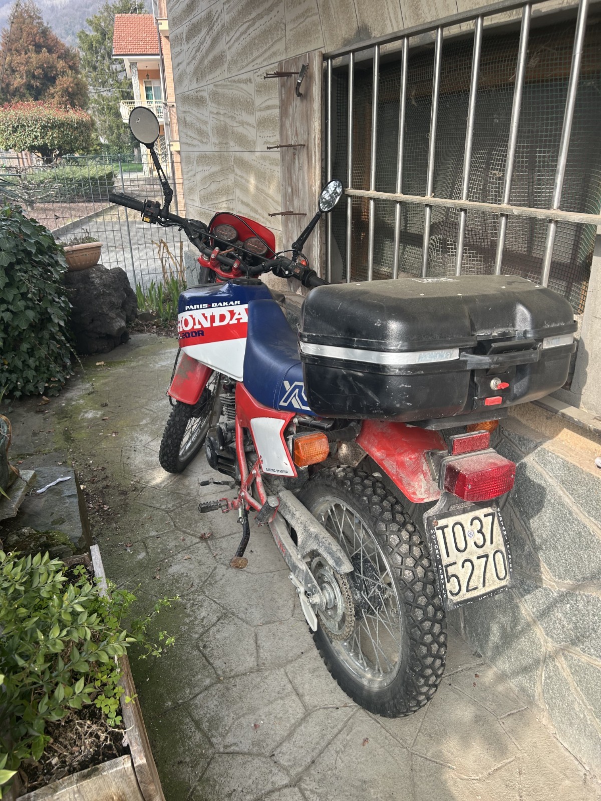 Honda XL 200 Dakar foto 2