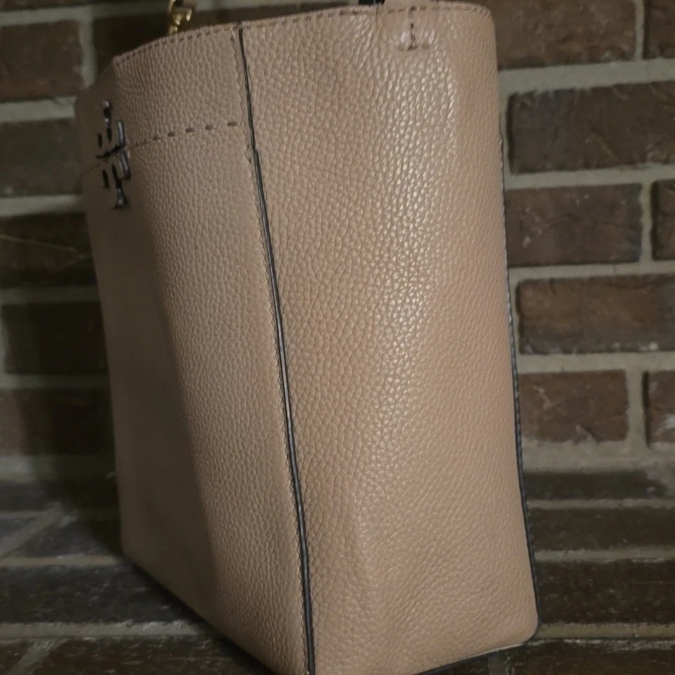 Tory Burch Mcgraw Bucket Bag And Wallet Brown - Image 3 of 4