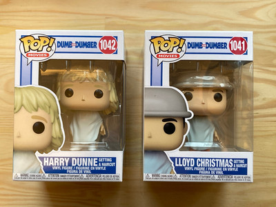 Funko Pop Dumb and Dumber Lloyd & Harry (Getting a Haircut) #1041 & 1042