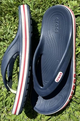 Crocs Zehentreter Unisex In Der Größe M6/W8 Gr. 38/39 Guter Gebrauchter Zustand - Bild 1 von 3