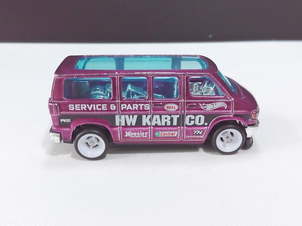 2022 Hotwheels Super Treasure Hunt Dodge Van STH , Opened Un-spun