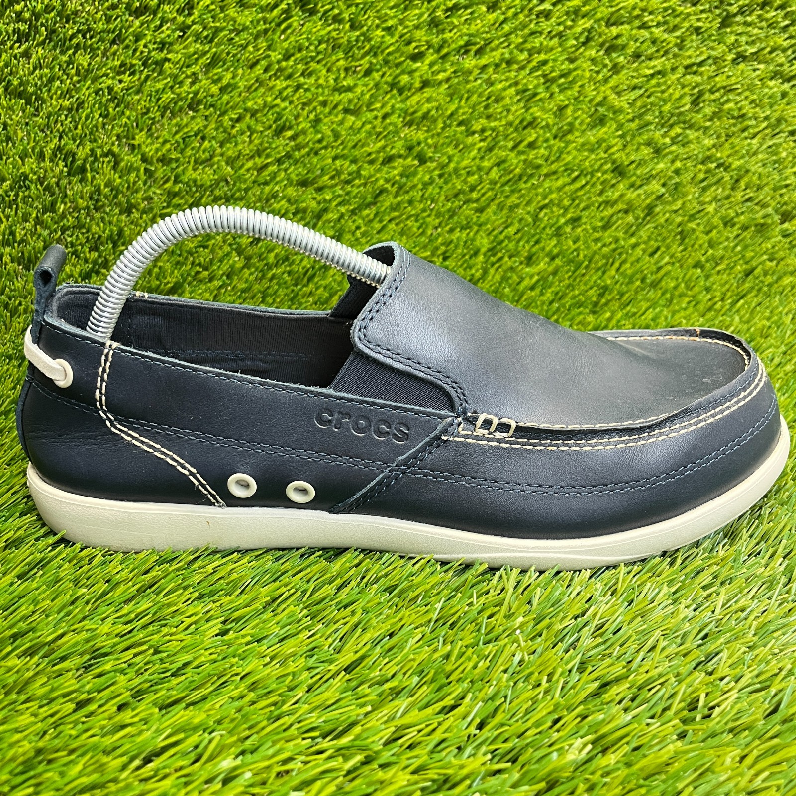 Crocs Walu Mens Size 10 Navy Blue Leather Slip-On Loafers-image
