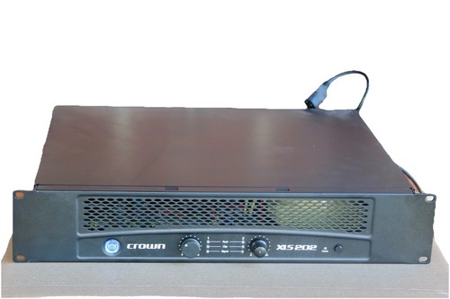 CROWN XLS-202 500W 2-Channel Power Rackmount Amplifier - Working