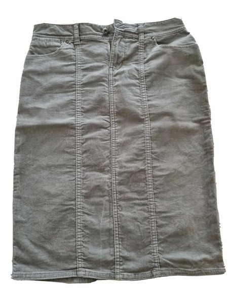 Grey Pencil skirt - Size 10