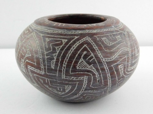 Marajo Reproduction Pottery Etched Vase Ceramics From The Amazon VERY GOOD COND - Picture 2 of 12