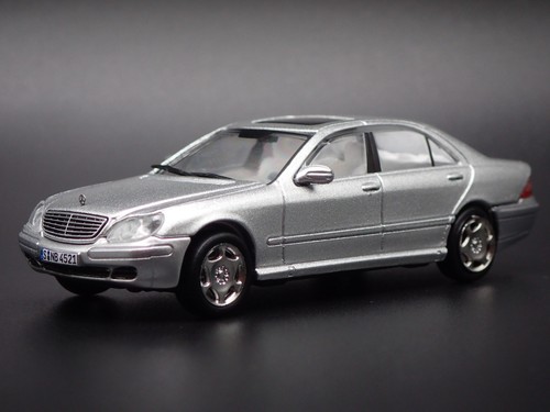 Mercedes Benz Clase S 1998-2005 plateado escala 1:64 coleccionable modelo de coche fundido a presión - Imagen 2 de 9