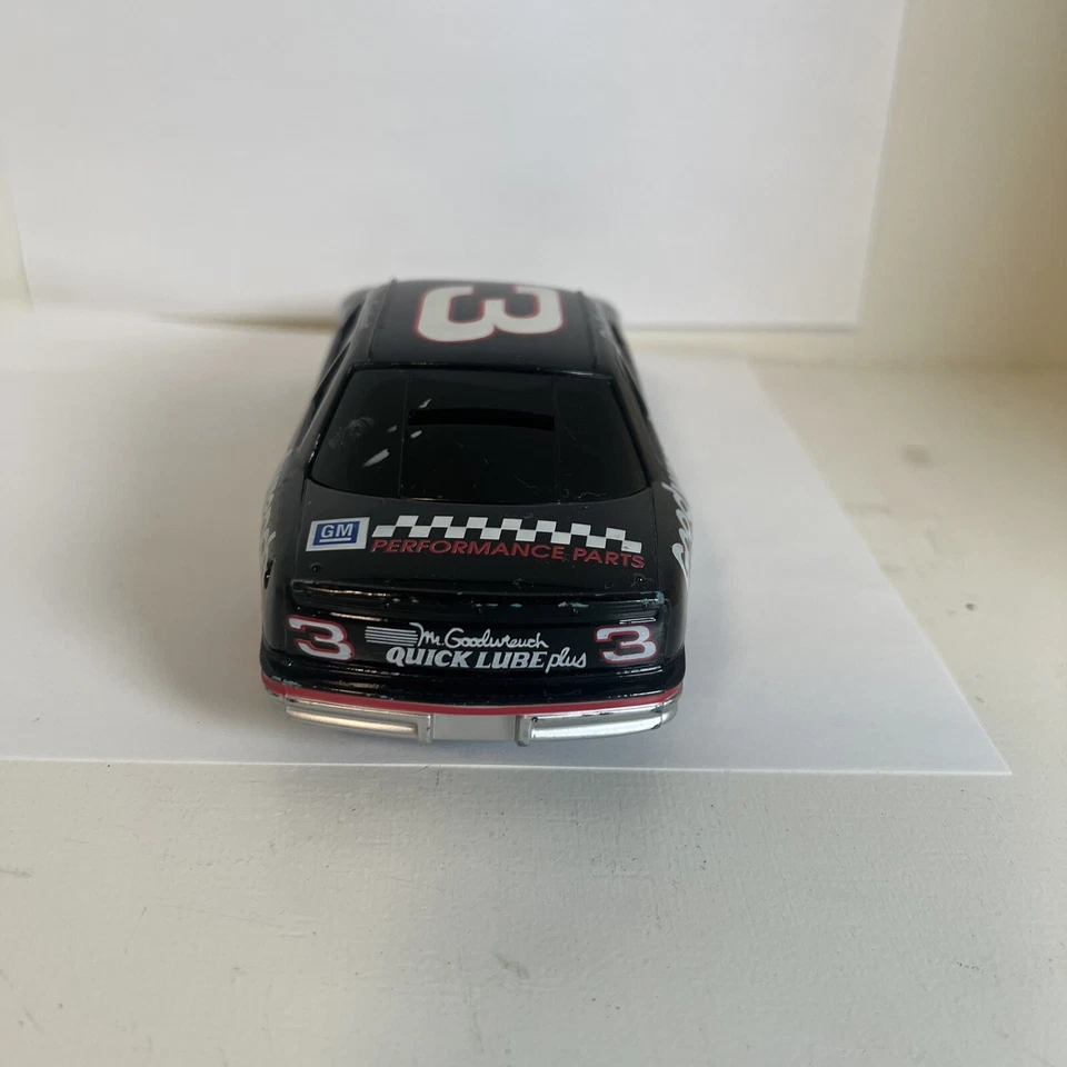Dale Earnhardt #3 1995 Chevy Lumina 1:24 Die Cast Racing coleccionables club bank Foto 4 de 4