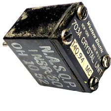 1952 NASQP US Navy Western Electric 703A Crystal Unit Radio 140.94 MC MHz Vtg F6