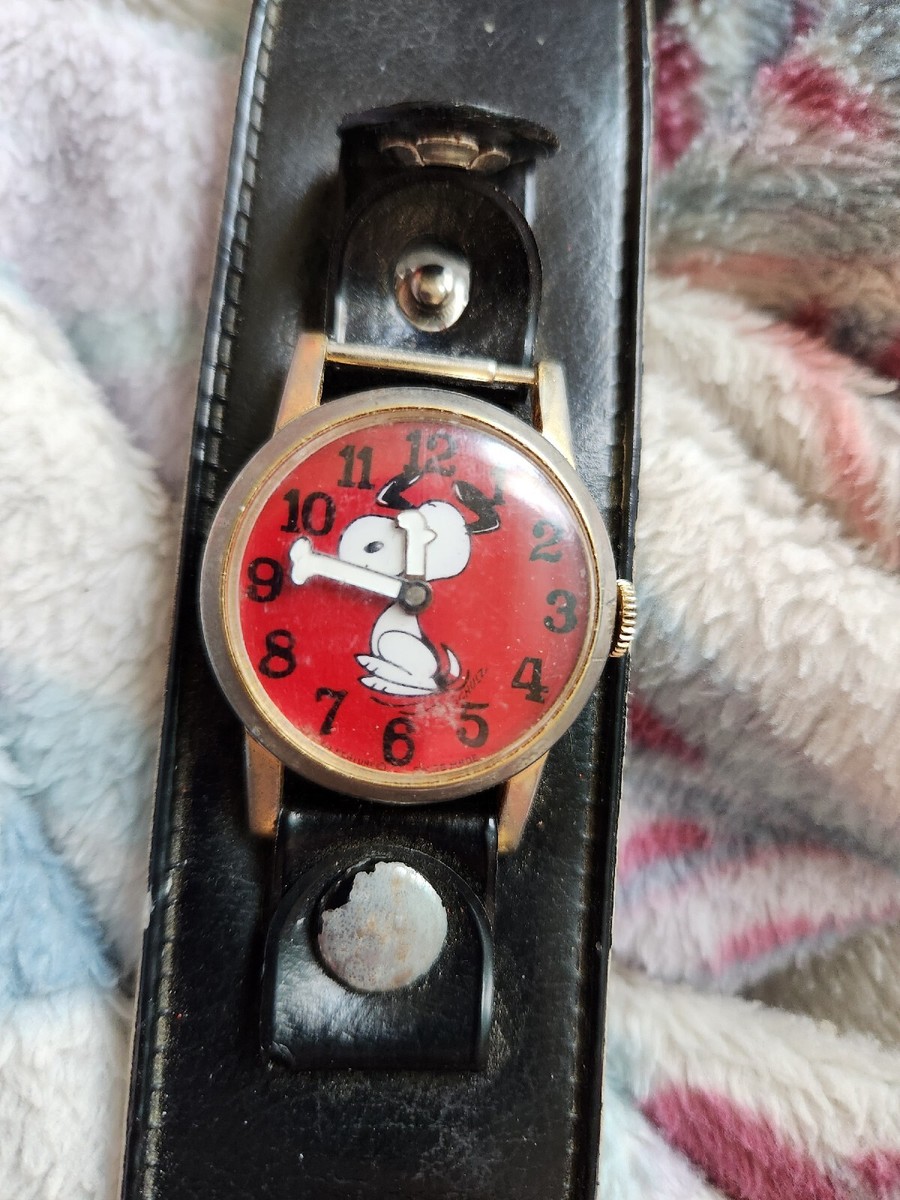 Vtg 1968 Snoopy Determined Productions Mechanical Watch Red Dial Swiss Made Unix SNOOPY Red Watch Swiss Made Vintage 1968 See Pics | eBay main image 4