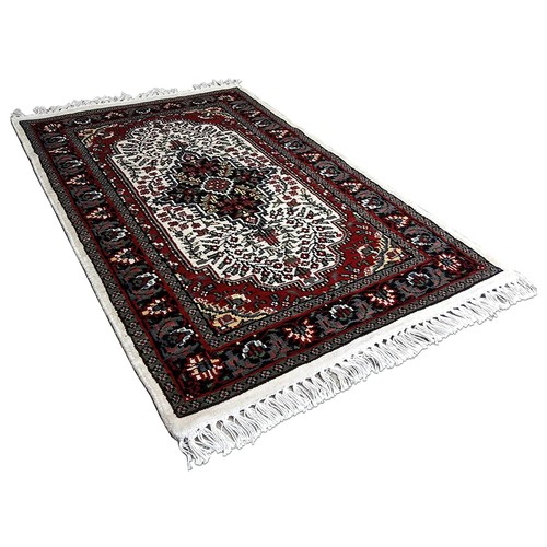 Traditional Luxury Hand Knotted Art Silk Rug Small Size 2x3 Feet - Picture 2 of 3