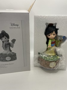 Precious Moments Disney Showcase | eBay