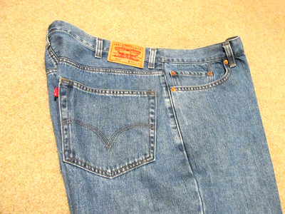 Levi's 550 Relaxed Fit Tapered Leg Blue Jeans Size W40 L30