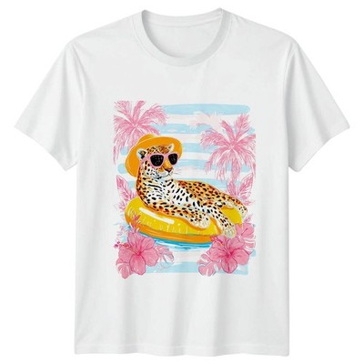 Leopard auf aufblasbarem Schwimmer Damen T-Shirt Tropisch Strand Sommer Geschenk für Sie