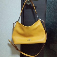 COACH Yellow Leather 2Way Shoulder Bag with Strap Authentic Women's Tote