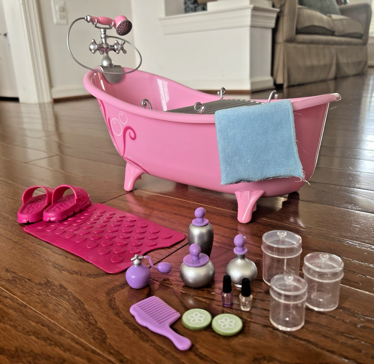 Our Generation Bathtub Set for American Girl Dolls and other 18 inch Dolls