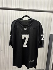 Colin Kaepernick Rookie Cards and Autograph Memorabilia Guide 6