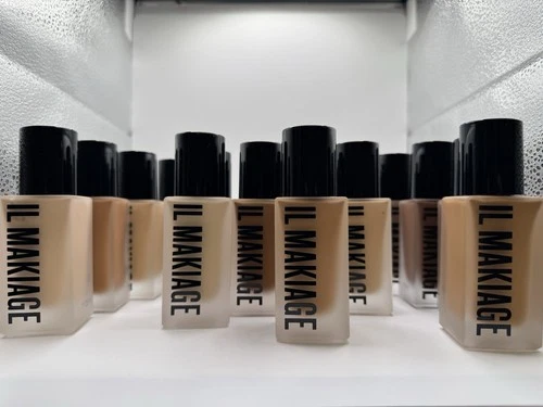 Il makiage  Woke Up Like This Foundation  #75 image 2
