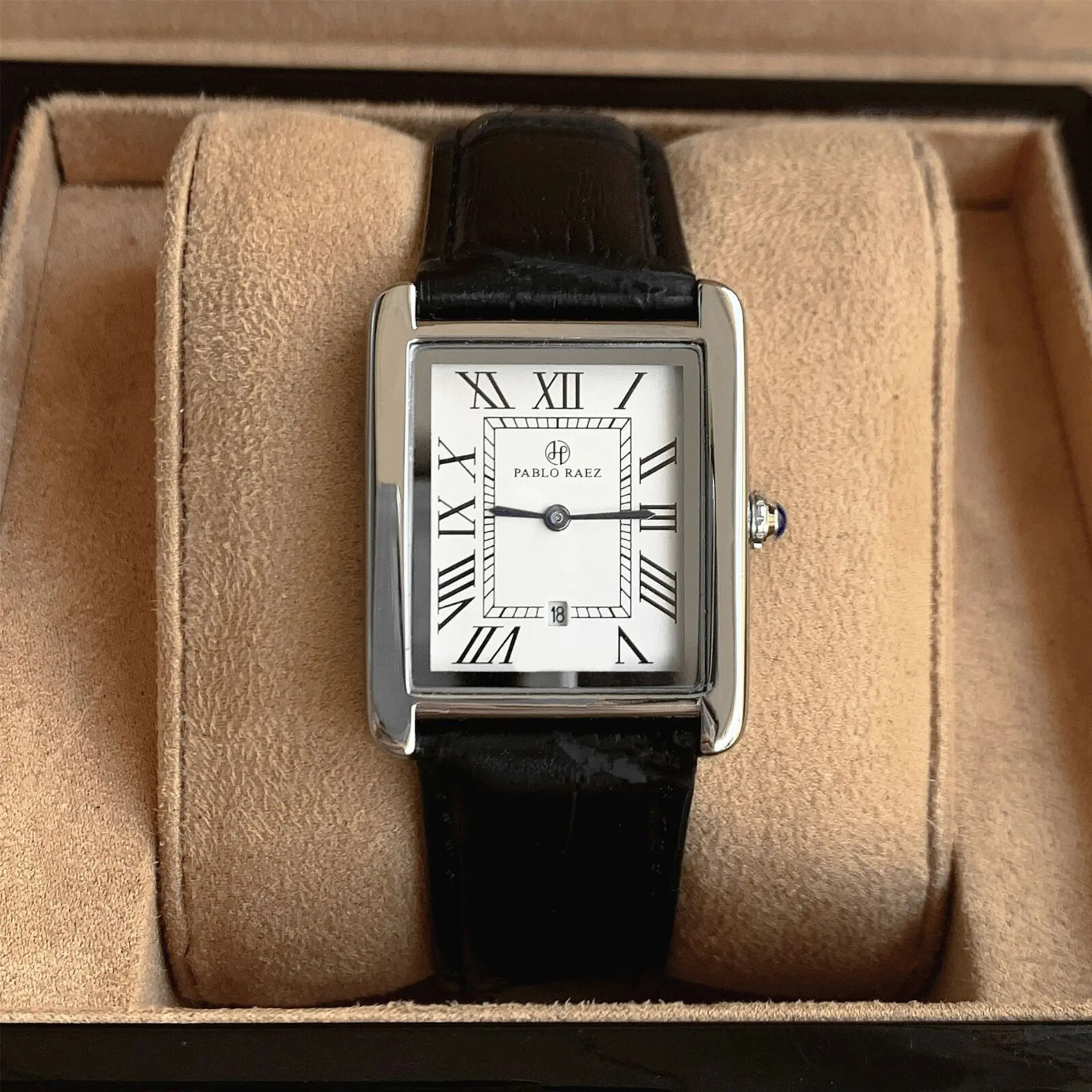 Montre carrée à quartz noire pour homme avec calendrier classique de modèle S10