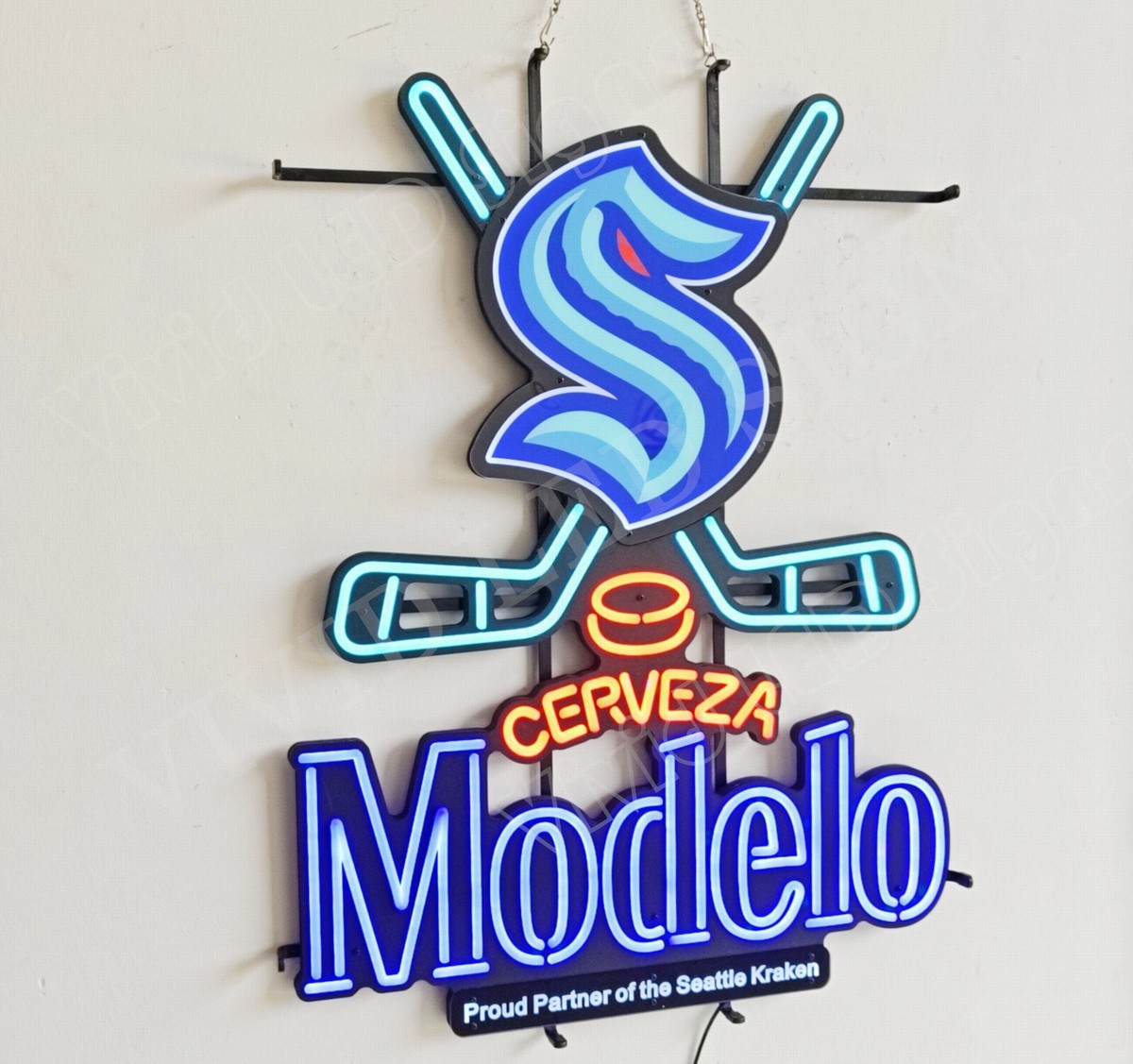 Modelo Cerveza Beer Seattle Kraken 32