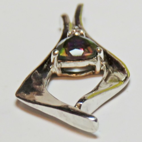 Tesoros recuperados--Colgante de plata esterlina de circonita cúbica mística de SoniaMcD - Imagen 4 de 12