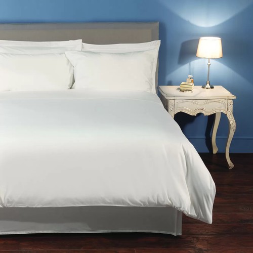 4 Piece Super Soft Anti Allergy Duvet Cover, Fitted Sheet & Pillowcase Set White - Picture 4 of 8
