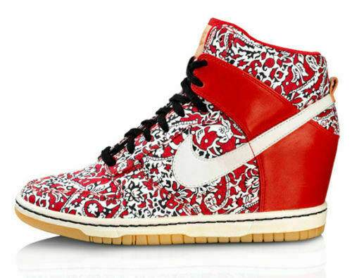 nike sky high dunks red