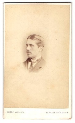 Fotografie Henry Ashdown, Hastings, 22. White Rock Place, Porträt eines Mannes  