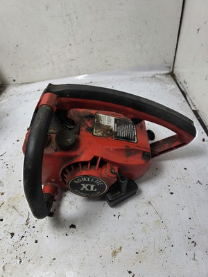 #ad Homelite XL CHainsaw For Parts Has Spark 73 psi $34.99