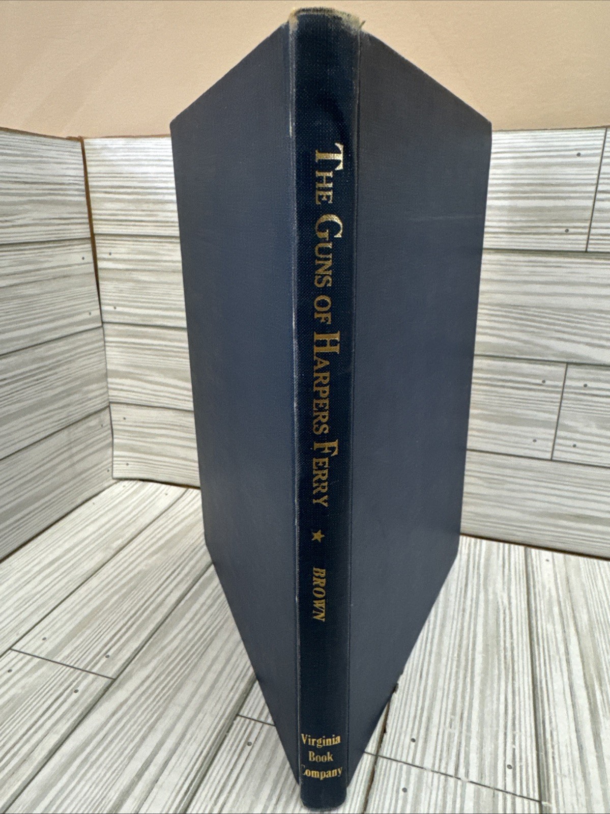 Stuart E Jr Brown / The Guns of Harpers Ferry  1968 Gun HB Book