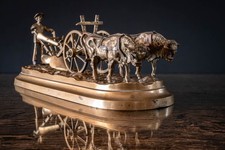 Bronzo antico gancio di traino buoi aratro contadino scultura scena rurale 1900