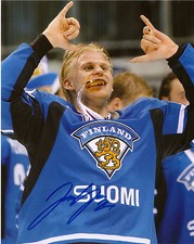 Team Finland Gold Nashville Predators Jani Lajunen Signed Autographed 8x10 COA