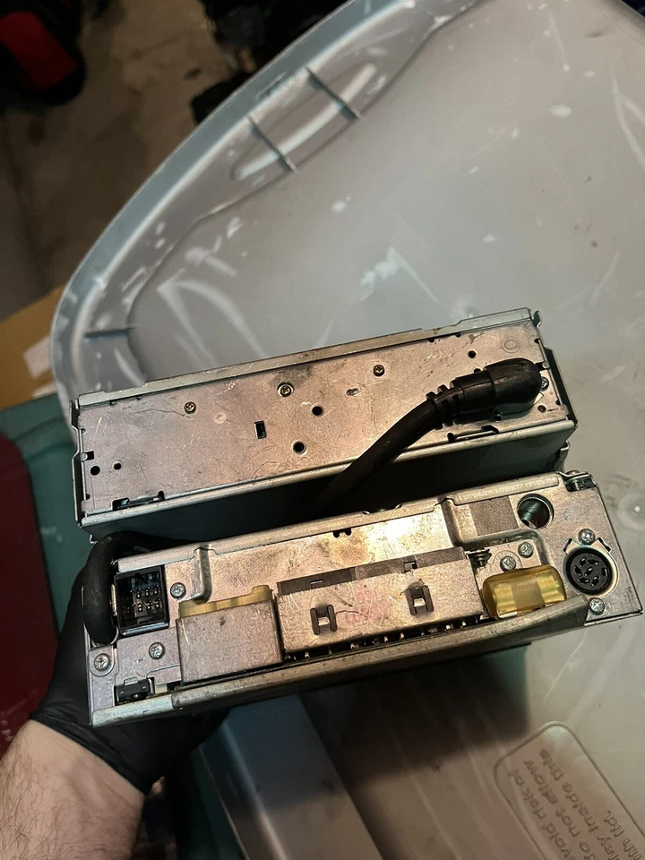 Radio sigilosa Mitsubishi 3000gt/Dodge 91-93 Foto 4 de 4