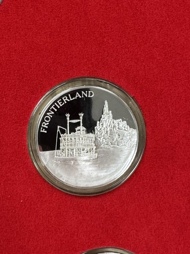 Franklin Mint 1971 Walt Disney World Silver Master Proof Set- 20 Magical Years- - Picture 5 of 17