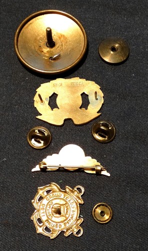 US - "Coast Guard League" Lapel Wings and more, please read... - Picture 2 of 7