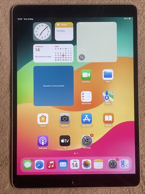 Apple iPad Pro 1st Gen. 64GB, Wi-Fi, 10.5 in - Space Gray - B Grade MQDT2LL/A