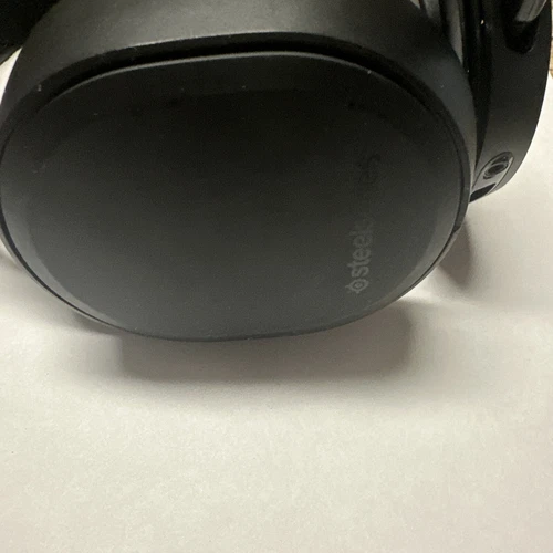 SteelSeries-Arctis Pro High Fidelity Wired Gaming Headset for PC, PS5, PS4 Black - Picture 8 of 12