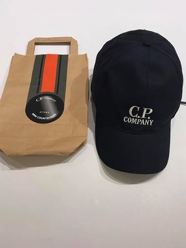 drives MINI Countryman Goggle Cap 
