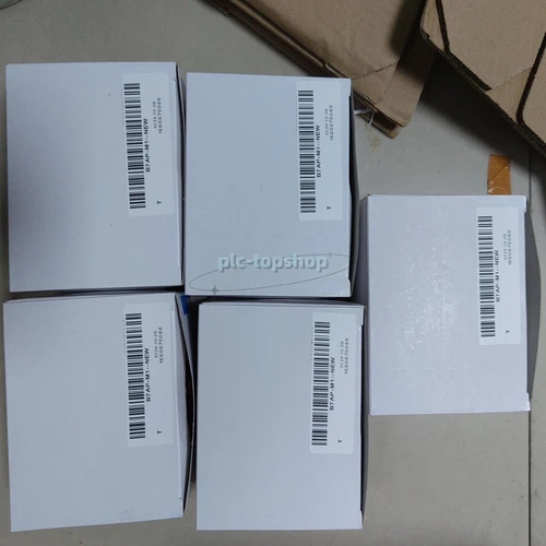 1PCS New Omron B7AP-M1 Power Coupler B7APM1 In Box PLC